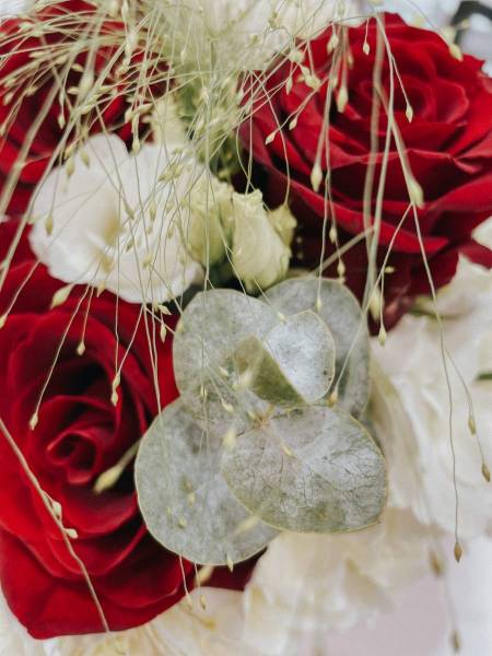 ROSE ROUGE SAINT VALENTIN LYON